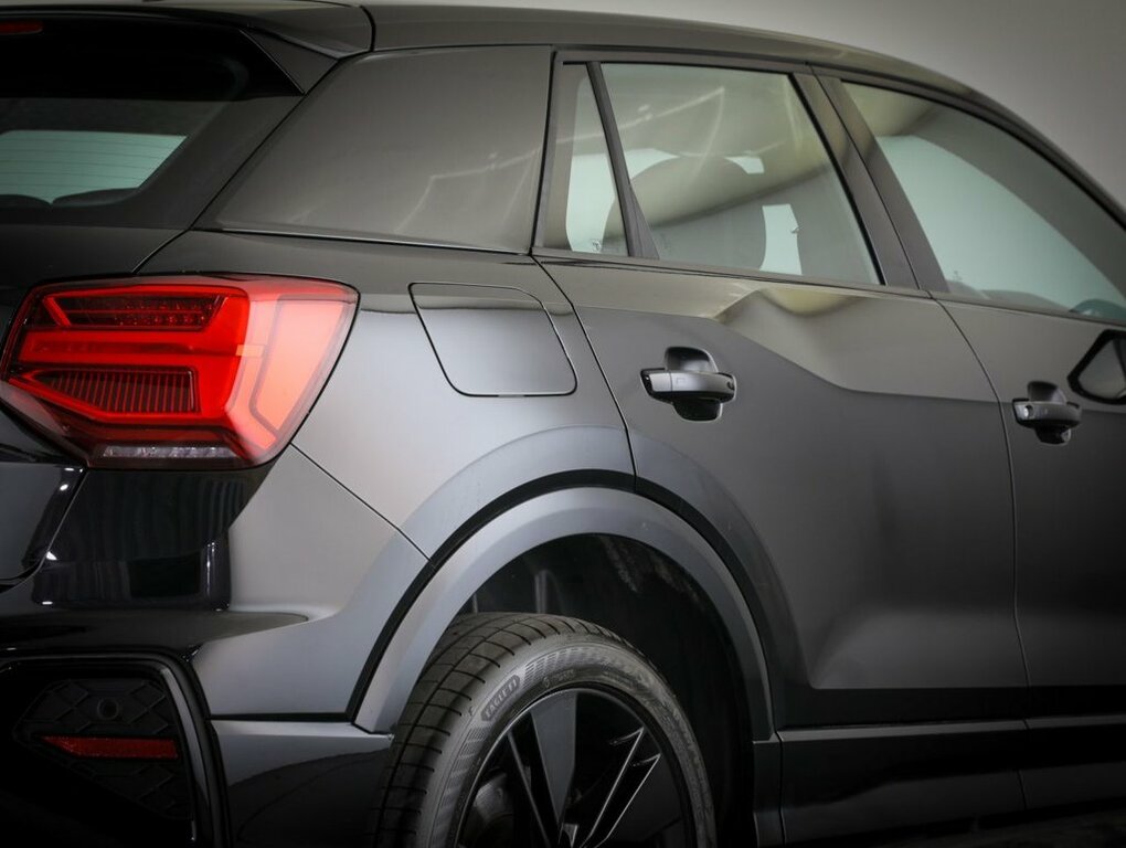 Audi Q2 1.5L S Line Black #6
