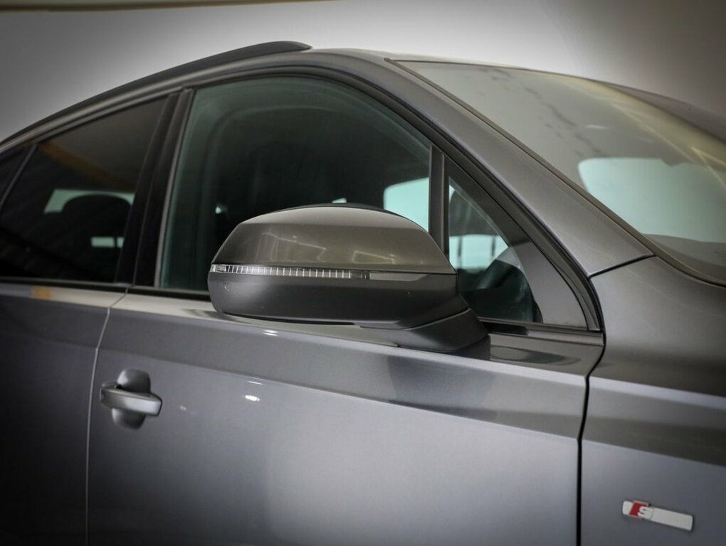 Audi Q7 3L Black Edition Grey #6