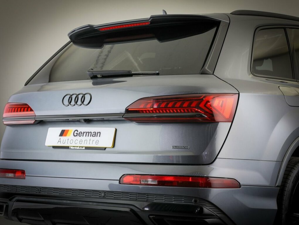 Audi Q7 3L Black Edition Grey #5