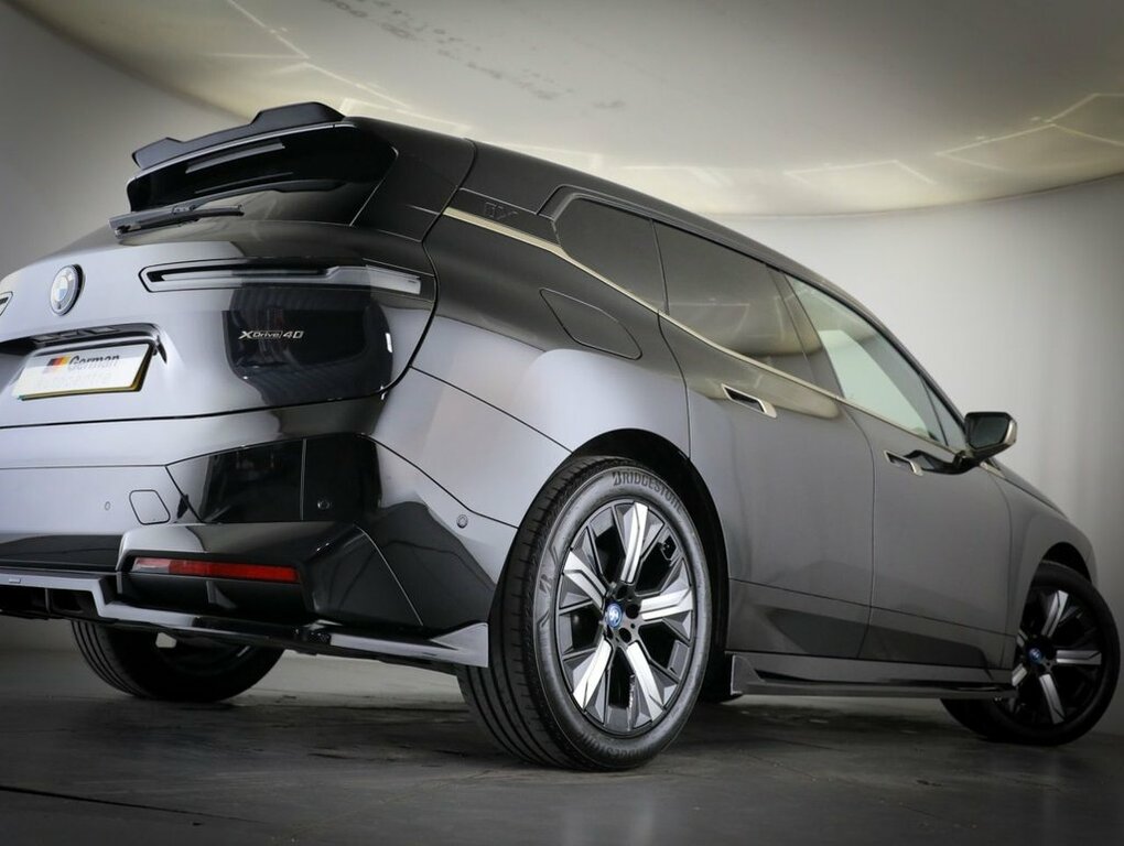 BMW iX Suv Black #4
