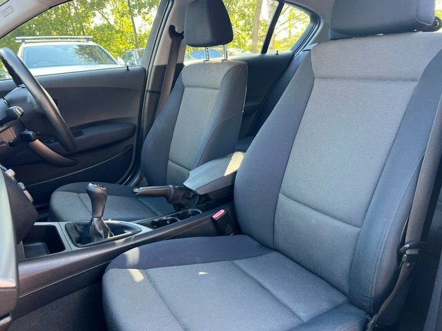 BMW 1 Series 2.0L 120I Se Silver #15