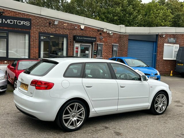 Audi A3 1.6 Tdi S Line White #6