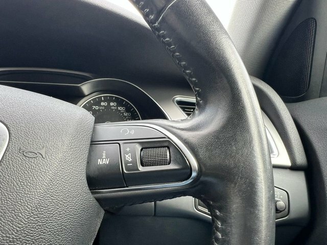 Audi A4 Avant Avant 2.0 Tdi Ultra Se Technik Euro 6 Ss Black #31
