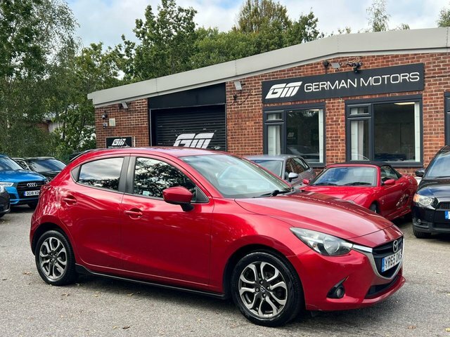 Mazda 2 1.5 Skyactiv-g Sport Black Red