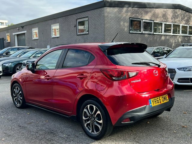 Mazda 2 1.5 Skyactiv-g Sport Black Red #4