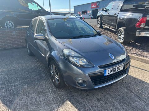 Renault Clio 1.2 Tce Dynamique Tomtom Sport Tourer Euro 5 Black #1