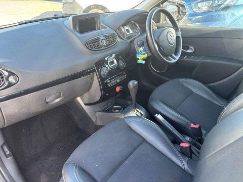 Renault Clio 1.2 Tce Dynamique Tomtom Sport Tourer Euro 5 Black #4