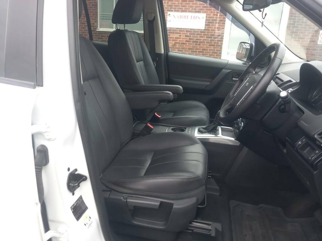 Land Rover Freelander 2.2 Td4 Xs White #10