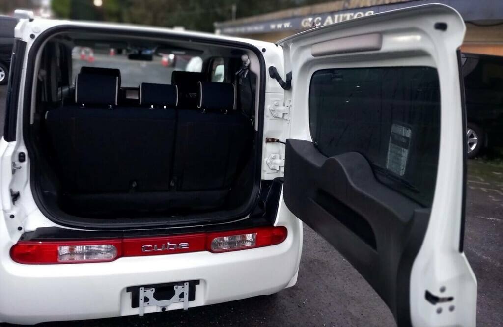 Nissan Cube 1.5 Only 40,000 Miles 40K Special Sale White #4