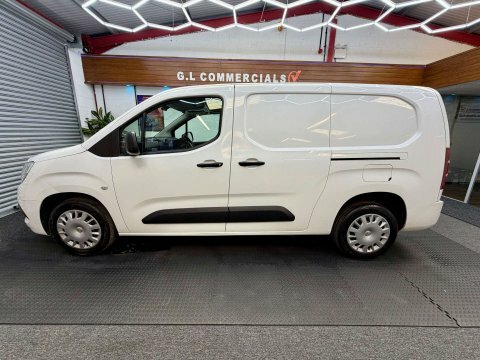 Vauxhall Combo 1.5 Turbo D White #2