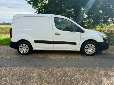 Citroen Berlingo 1.6 Bluehdi 625 White #5
