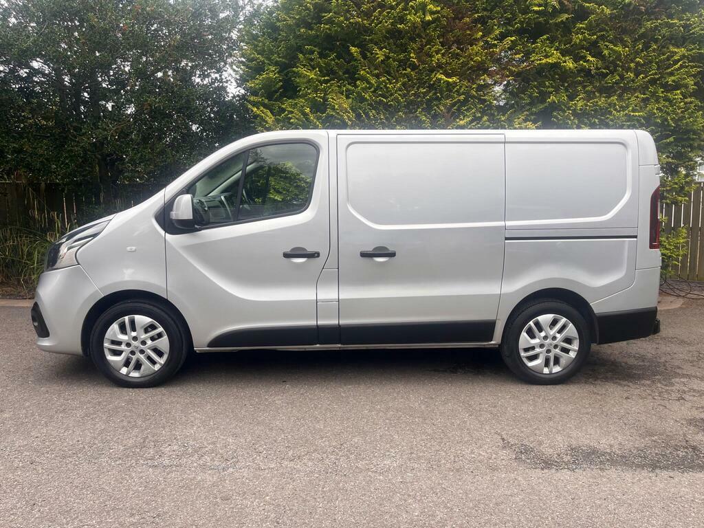 Renault Trafic 1.6 Dci 29 Business Panel Van Swb Standard Roof White #5