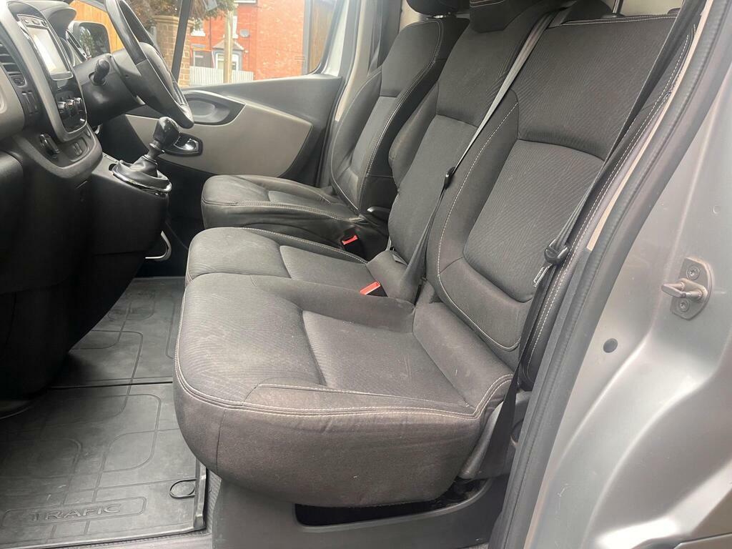 Renault Trafic 1.6 Dci 29 Business Panel Van Swb Standard Roof White #22