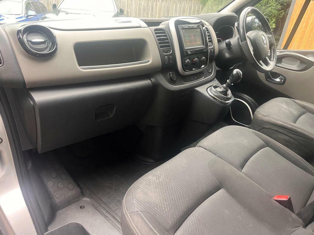 Renault Trafic 1.6 Dci 29 Business Panel Van Swb Standard Roof White #23