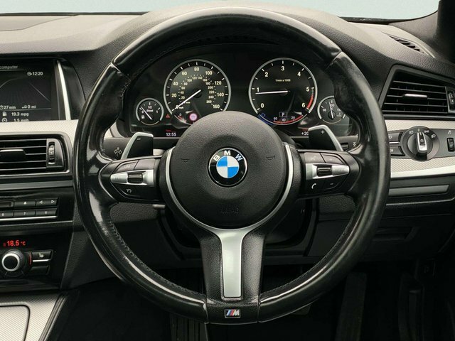 BMW 5 Series 530D M Sport Saloon White #51