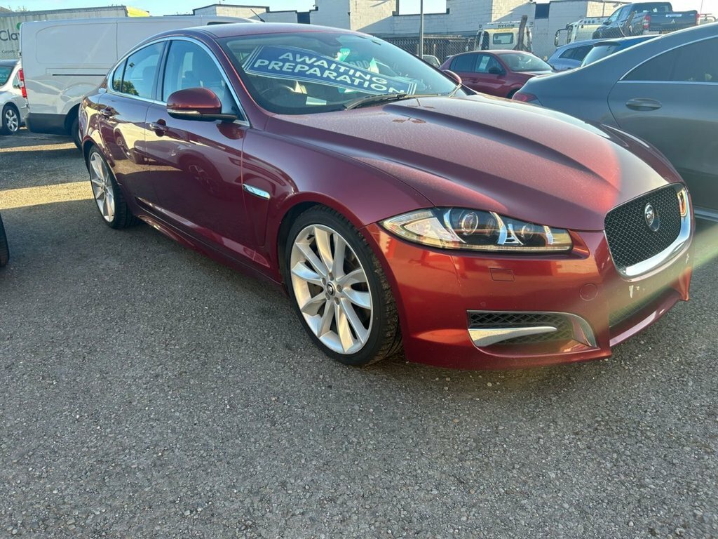 Jaguar XF 3.0D S V6 Portfolio Saloon Euro 5 Red