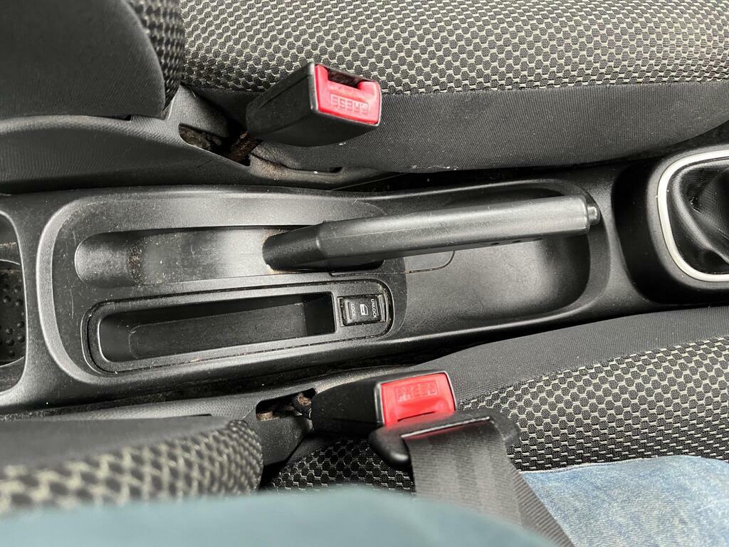 Nissan Micra 1.2 N-tec Silver #23