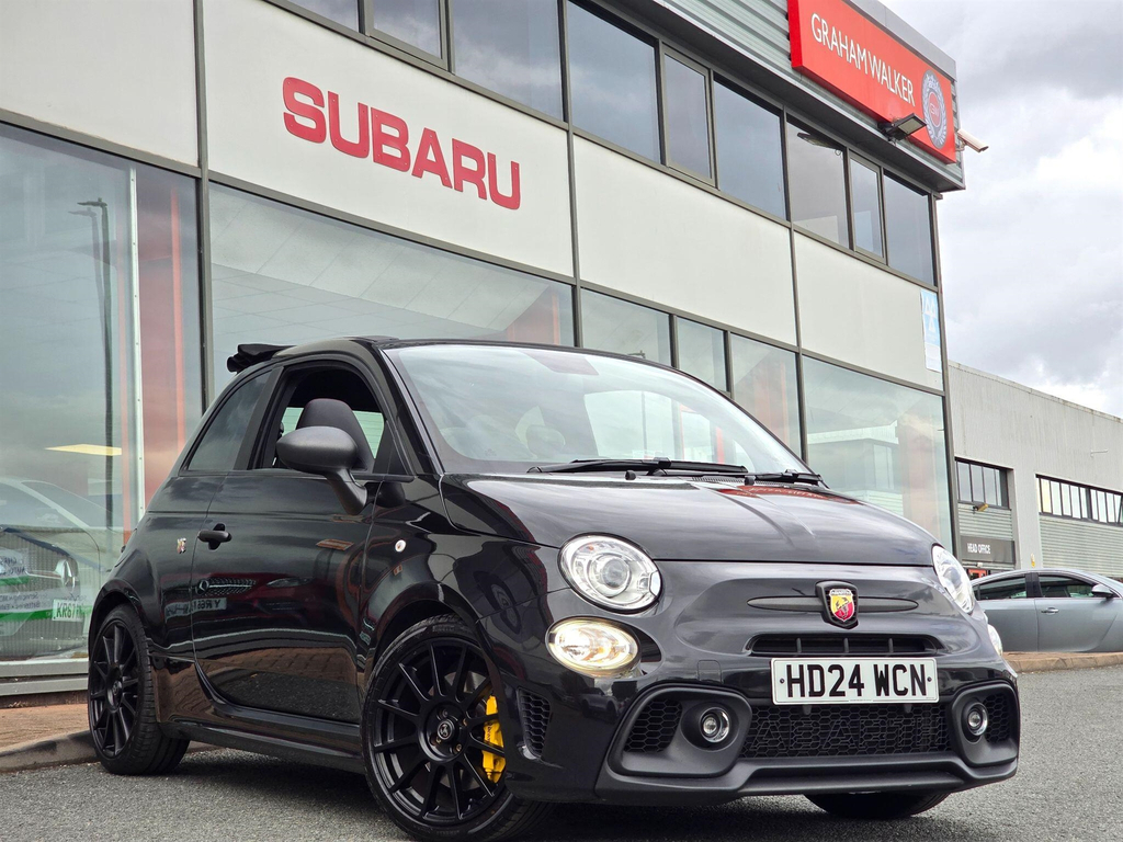 Abarth 695 1.4 T-jet Competizione Cabrio Euro 6 Black
