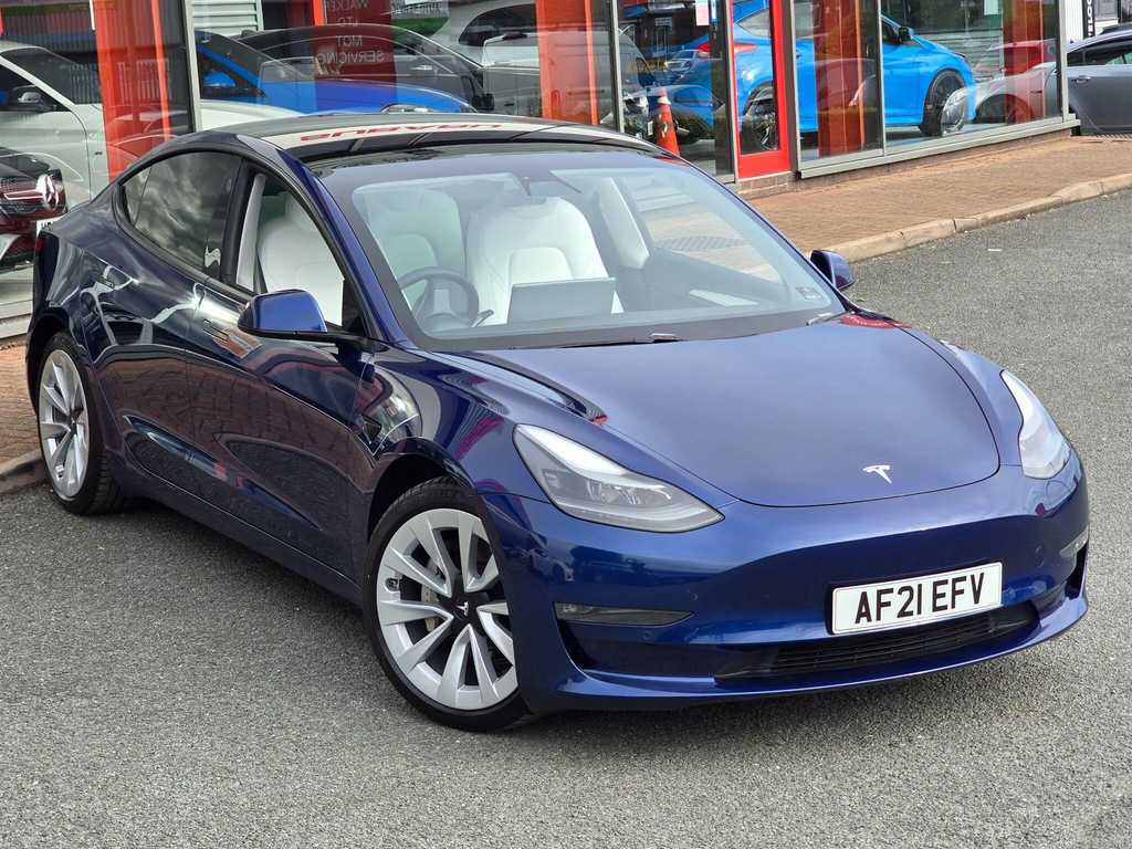 Tesla Model 3 Saloon Blue #6