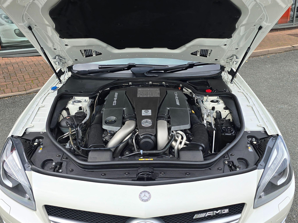 Mercedes-Benz SL Class Convertible White #38