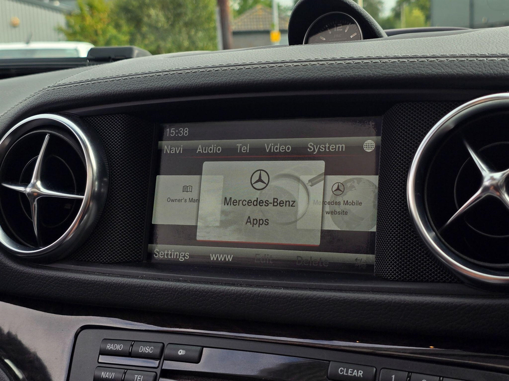 Mercedes-Benz SL Class Convertible White #47