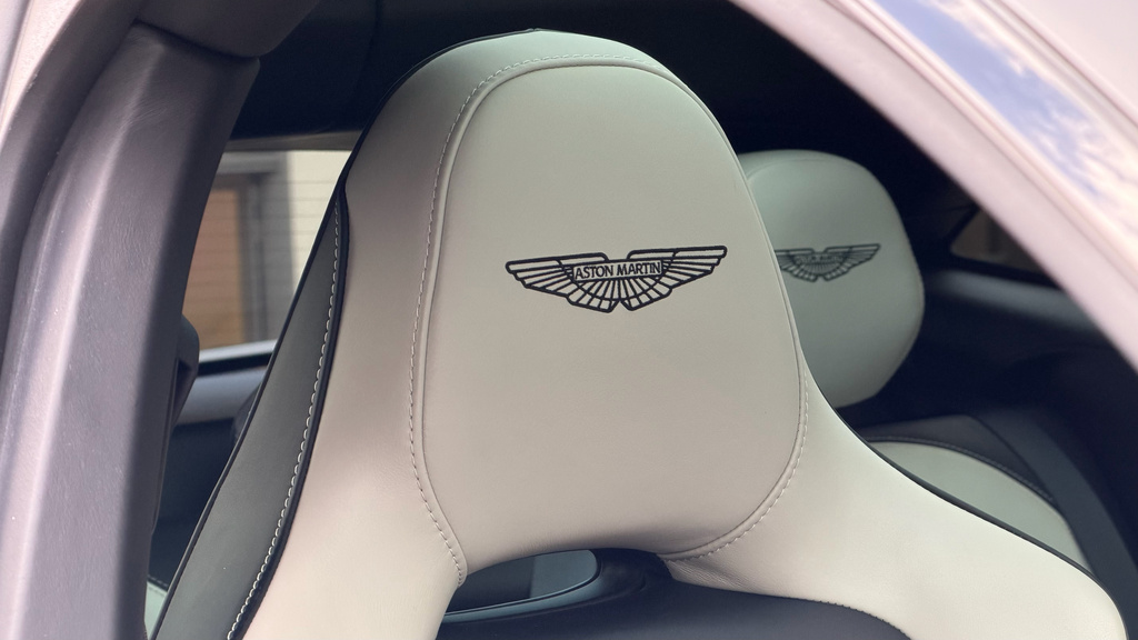 Aston Martin DBX 4.0L V8 707 Black #5
