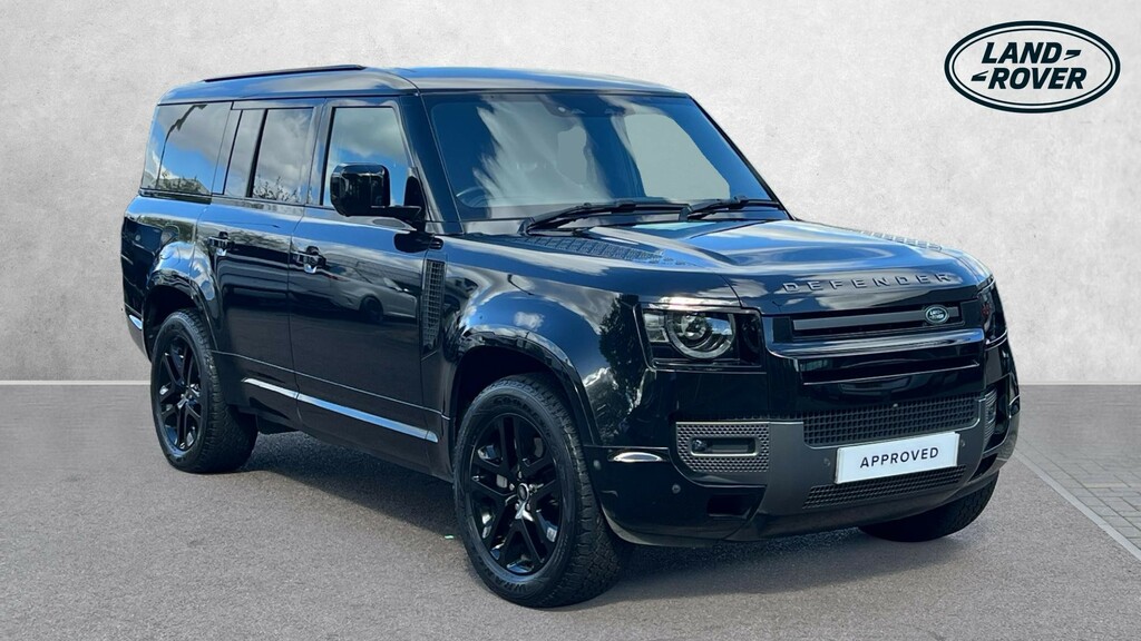 Land Rover Defender 130 Outbound Black