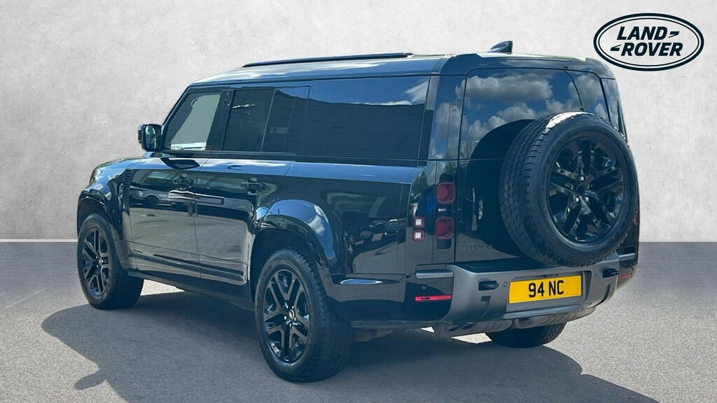 Land Rover Defender 130 Outbound Black #2