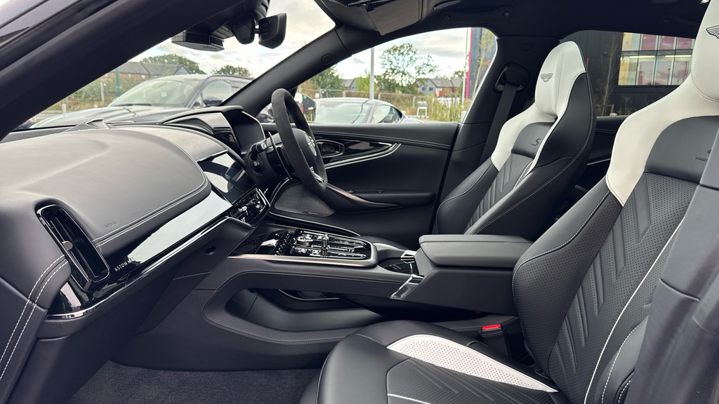 Aston Martin DBX Suv Brown #25