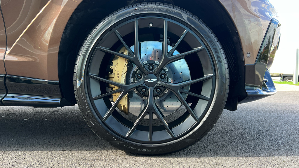 Aston Martin DBX Suv Brown #4
