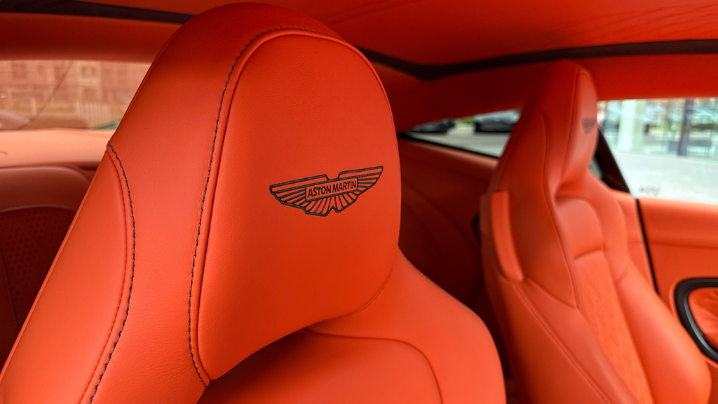 Aston Martin DB12 Coupe Green #5