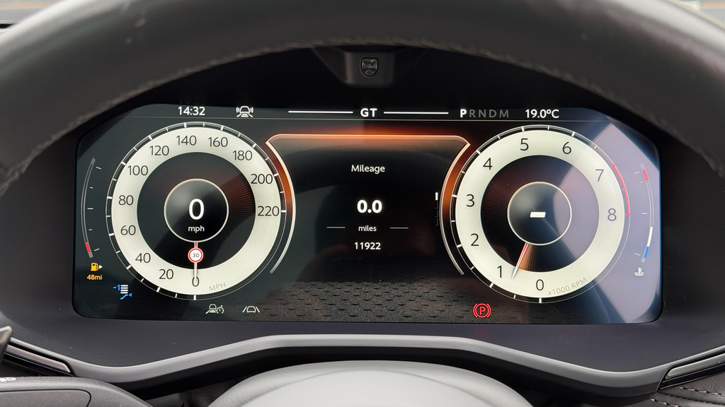 Aston Martin DBX Hatchback Grey #6