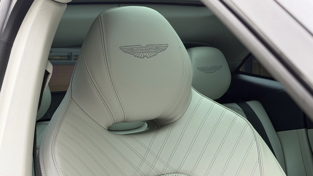 Aston Martin DBX Hatchback Grey #5