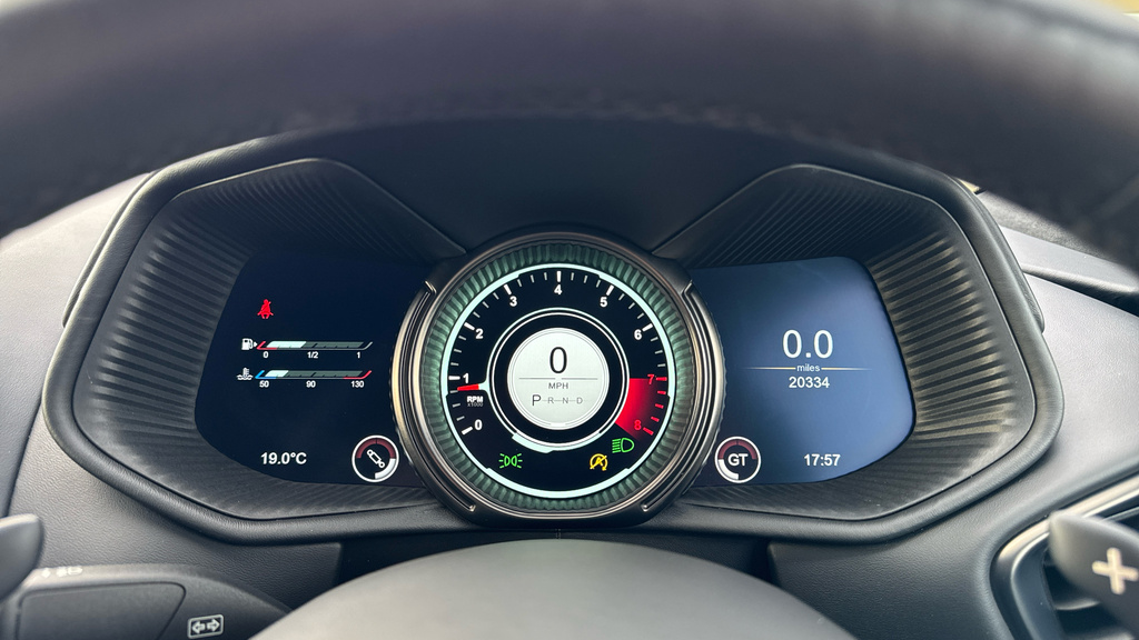 Aston Martin DB11 Coupe Black #6