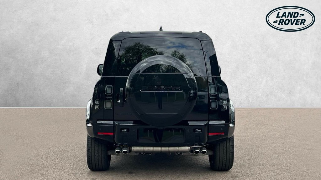 Land Rover Defender Estate Black #6