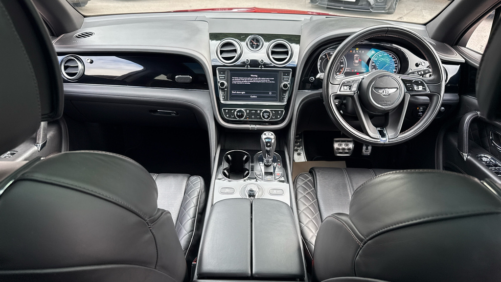 Bentley Bentayga Mulliner-city-tour Blue #4