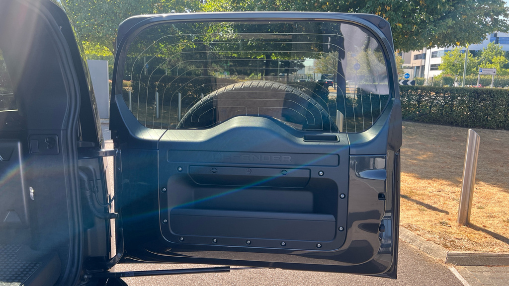 Land Rover Defender 90 3.0 D250 X-dynamic Hse 90 Grey #21