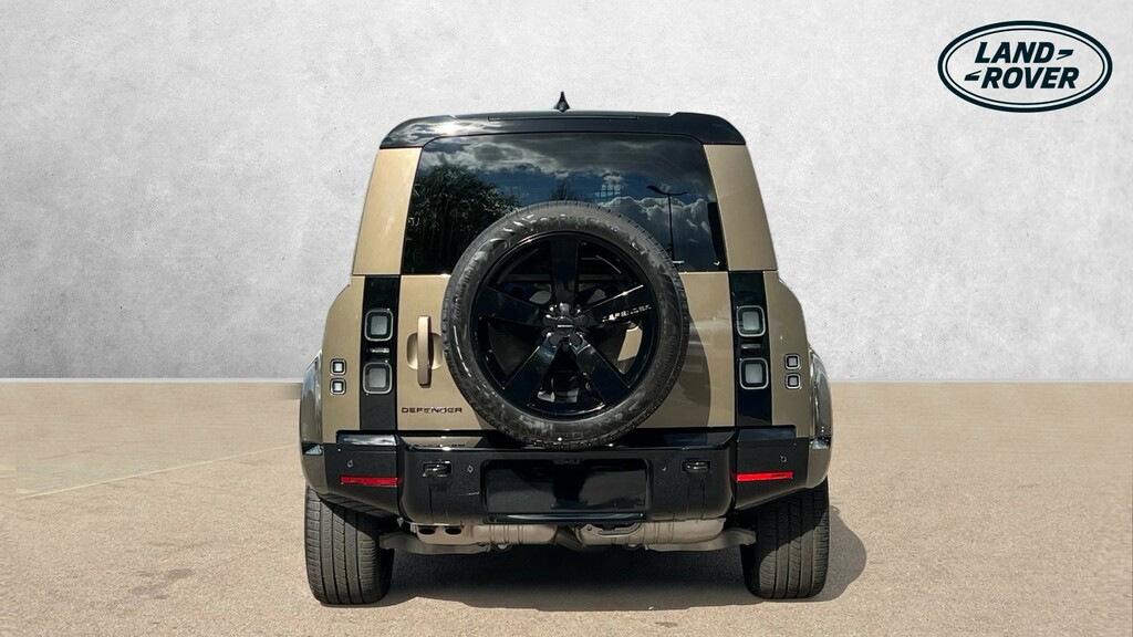 Land Rover Defender Mpv #6