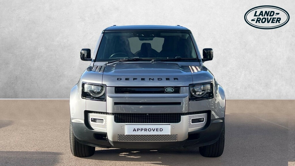 Land Rover Defender 110 110 2.0L Hse Black #7