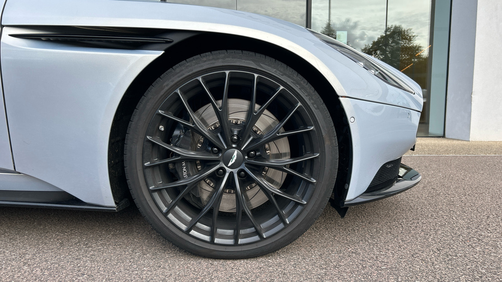 Aston Martin DB11 Convertible Silver #4