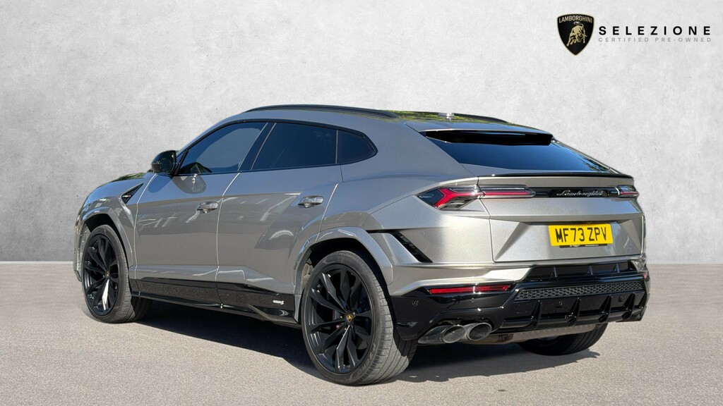Lamborghini Urus Estate #3
