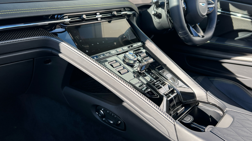 Aston Martin DB12 V8 Volante Euro 6 Silver #27