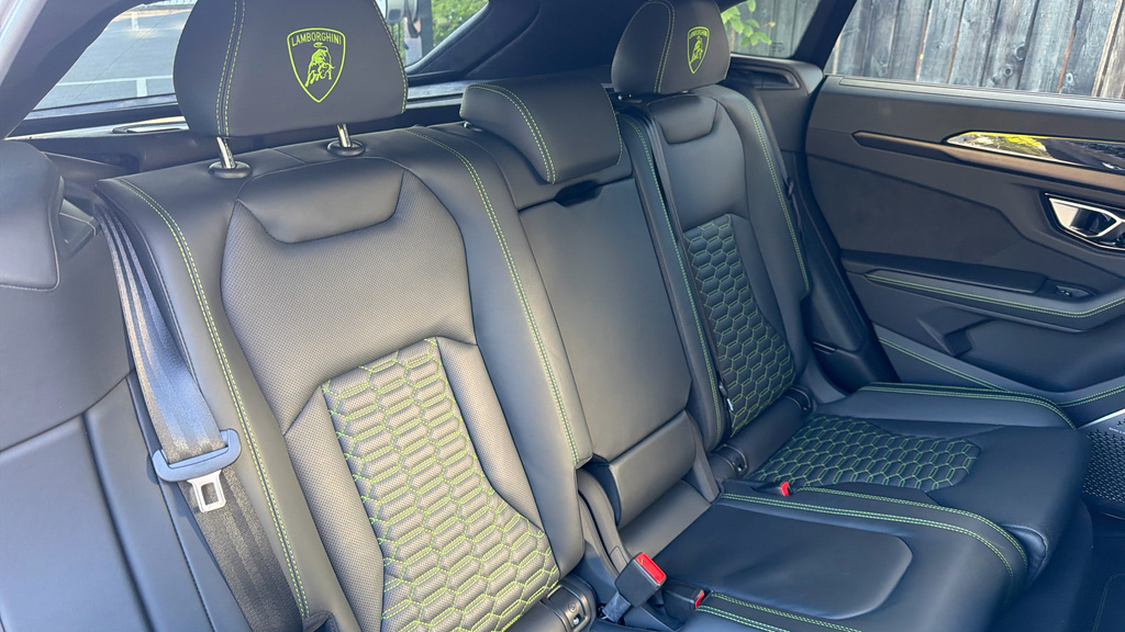 Lamborghini Urus Estate  #2