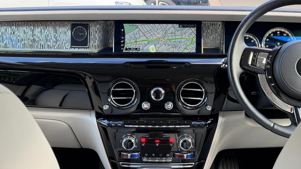 Rolls-Royce Phantom Phantom V12 Black #4