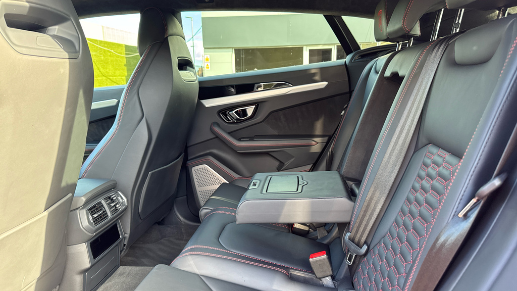 Lamborghini Urus V8 Red #6