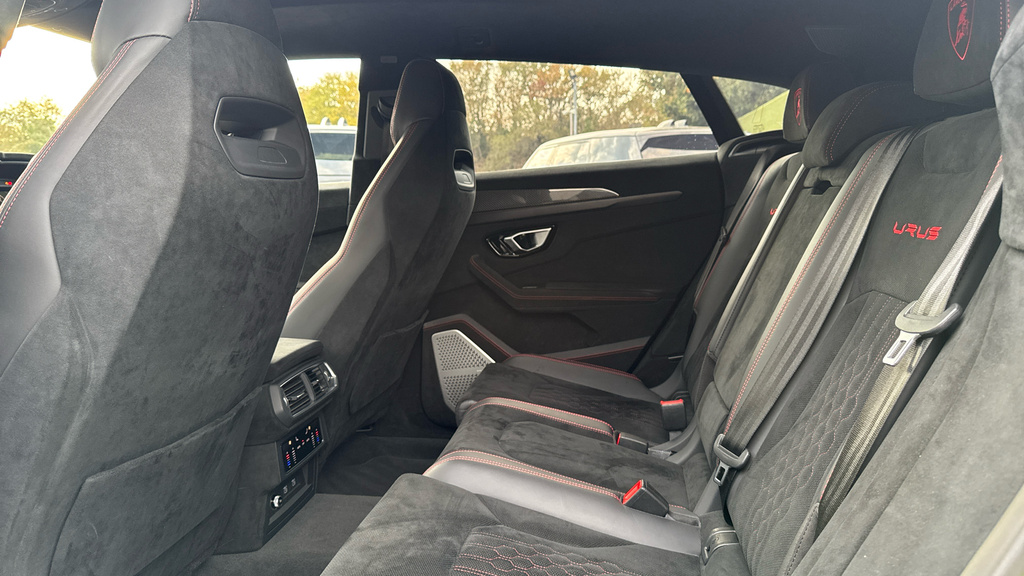 Lamborghini Urus Estate  #6