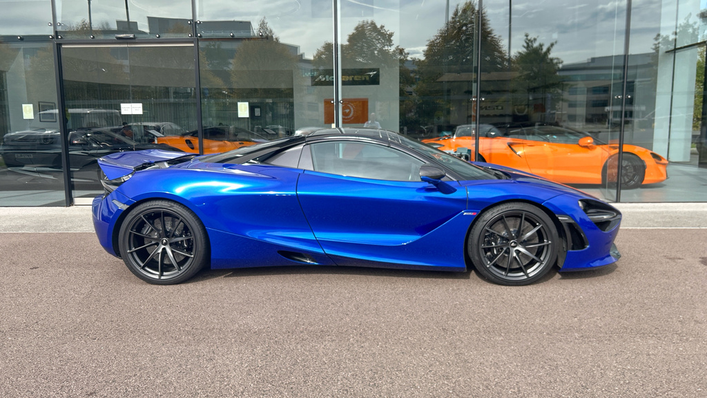 McLaren 720S Convertible Blue #37