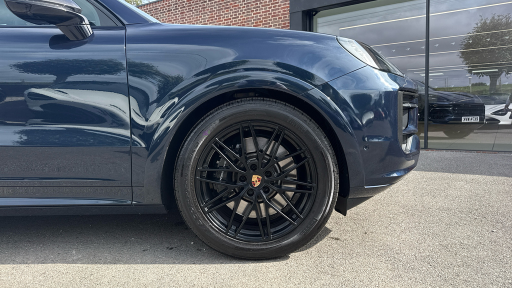 Porsche Cayenne Estate Blue #6