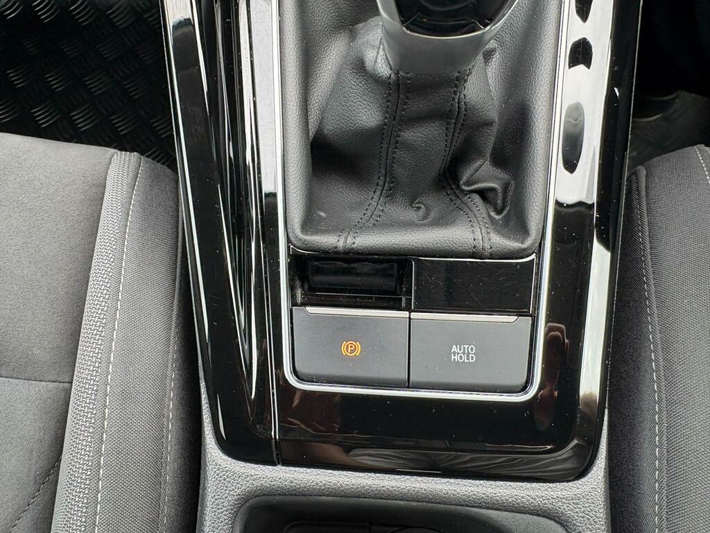 Volkswagen Golf 1.5 Tsi 150 Life Grey #27
