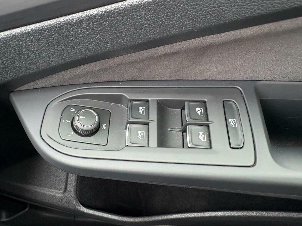 Volkswagen Golf 1.5 Tsi 150 Life Grey #26